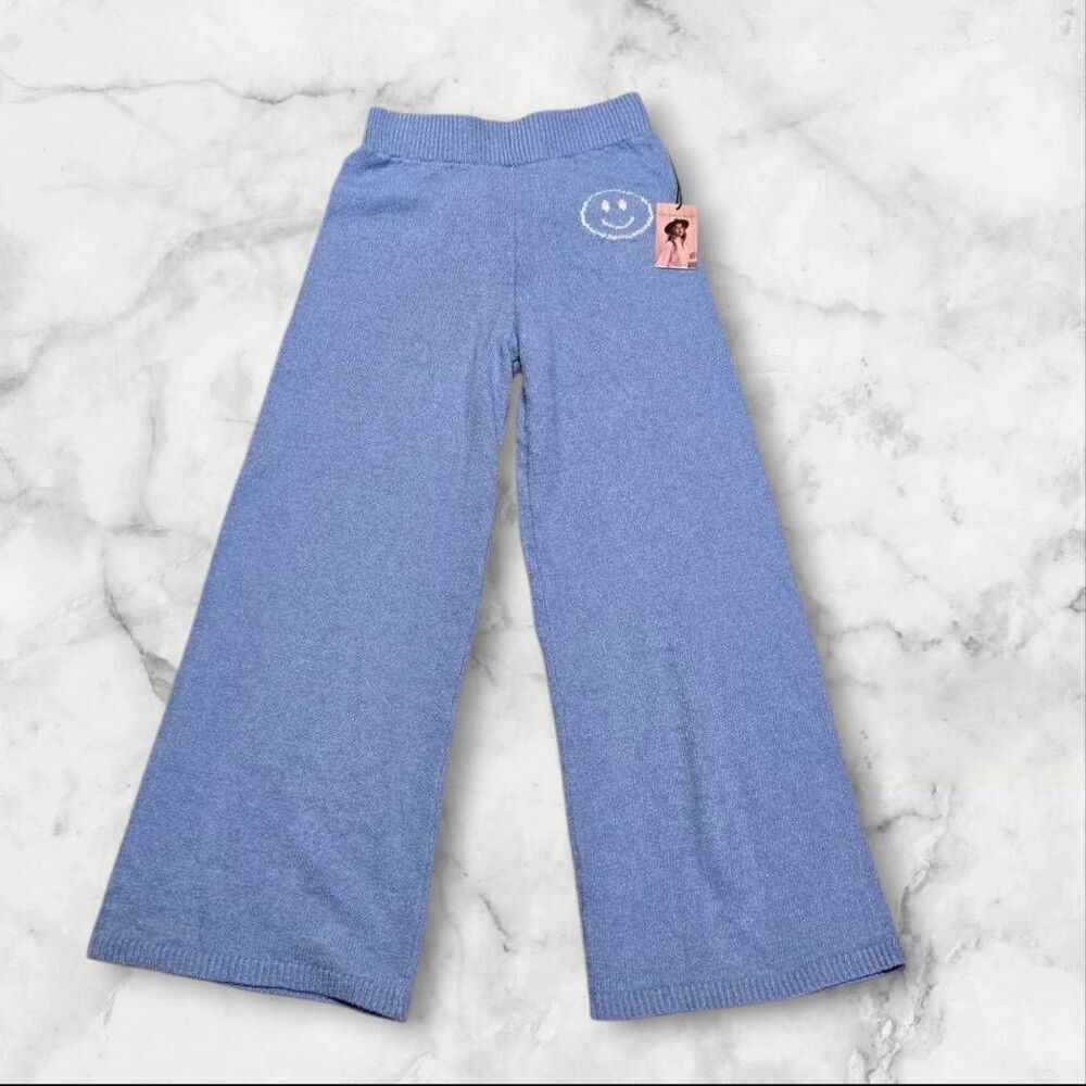 Sincerely Jules Size Small Smiley Face Cozy Long Sleeve & Pant Set - Picture 4 of 6